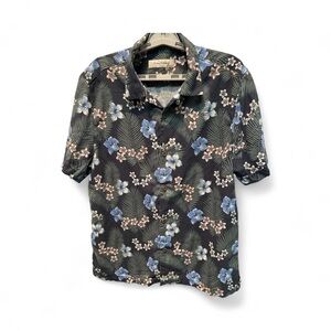 Tommy Bahama 100% Silk Black and Blue Floral Shirt Sz LG